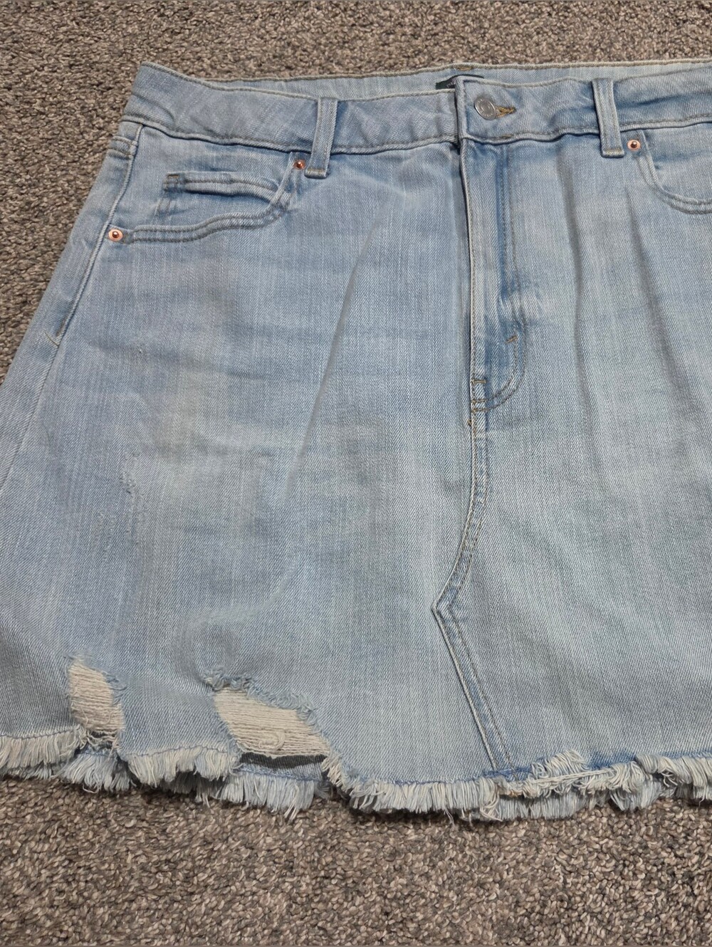 wild fable Light Blue Distressed Denim Skirt Size 16